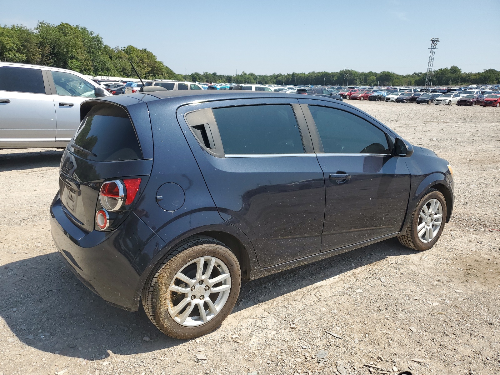 2015 Chevrolet Sonic Lt vin: 1G1JC6SB9F4111296