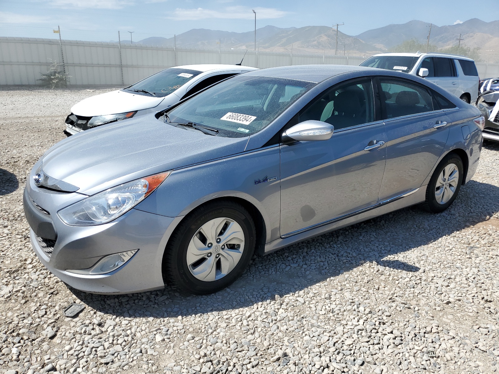 2015 Hyundai Sonata Hybrid vin: KMHEC4A40FA123673