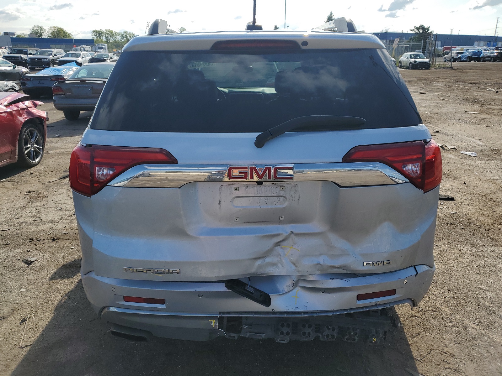 1GKKNXLS4HZ305187 2017 GMC Acadia Denali