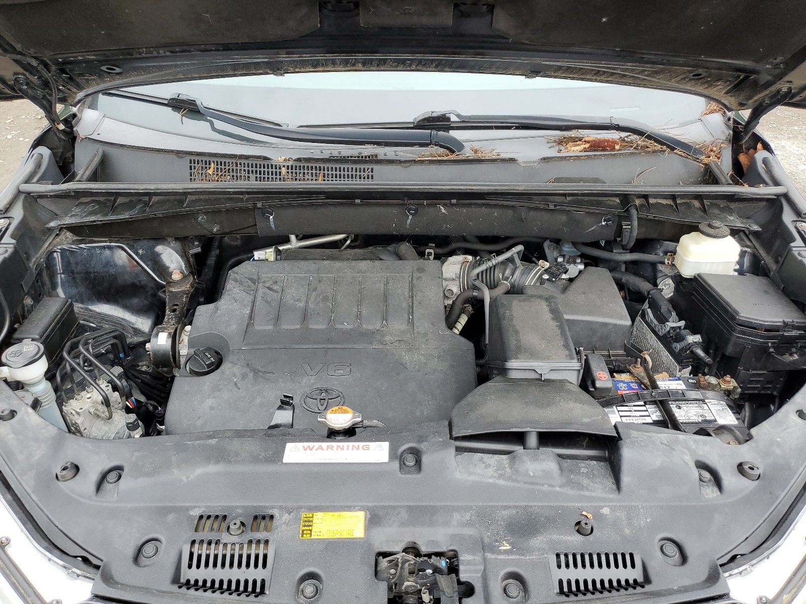 5TDBKRFH1GS269815 2016 Toyota Highlander Le