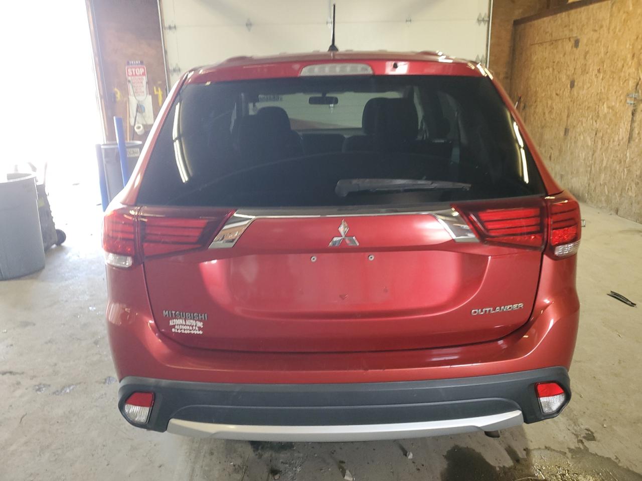 JA4AZ3A37GZ026194 2016 Mitsubishi Outlander Se