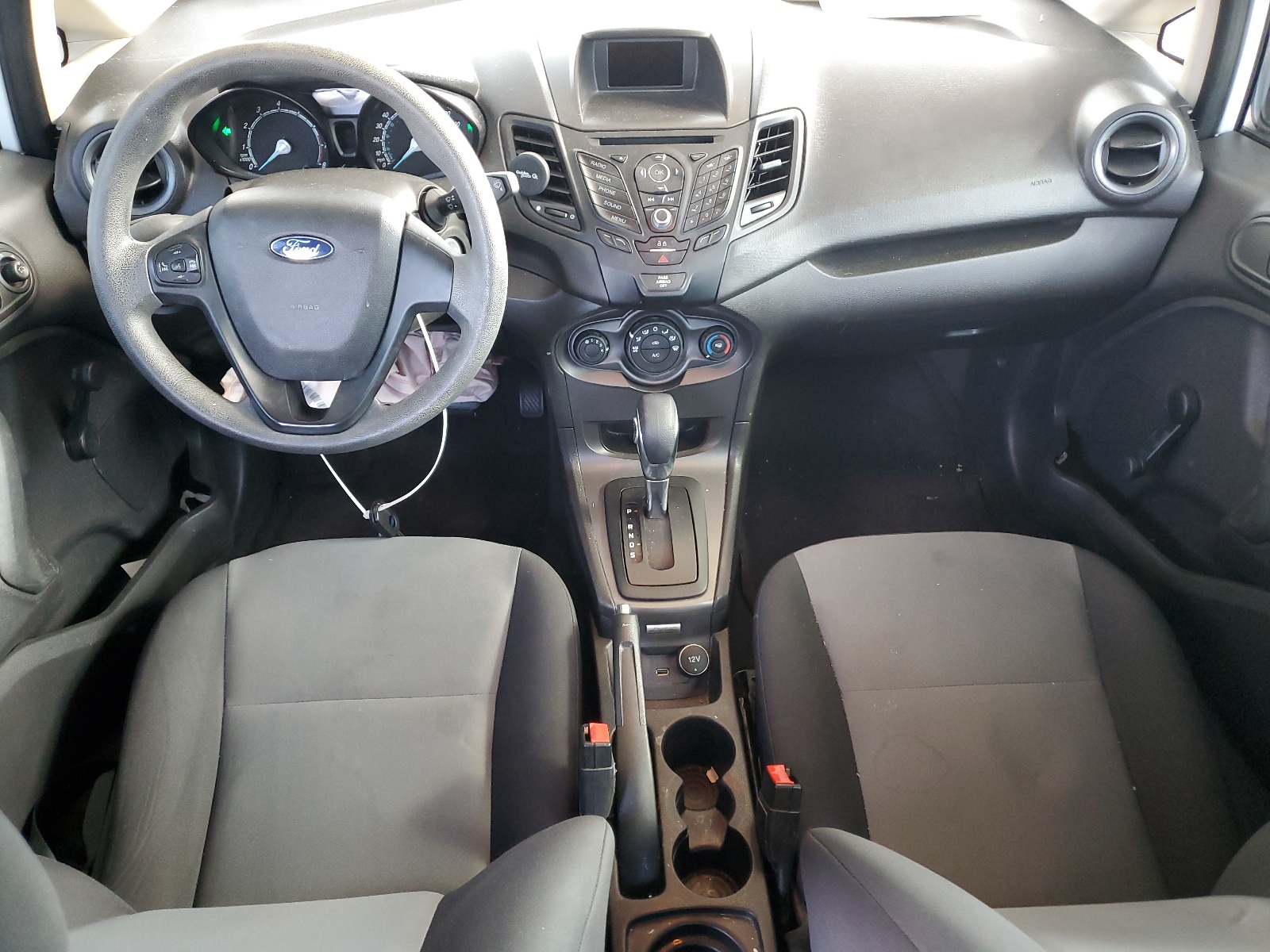 3FADP4AJ0JM109011 2018 Ford Fiesta S