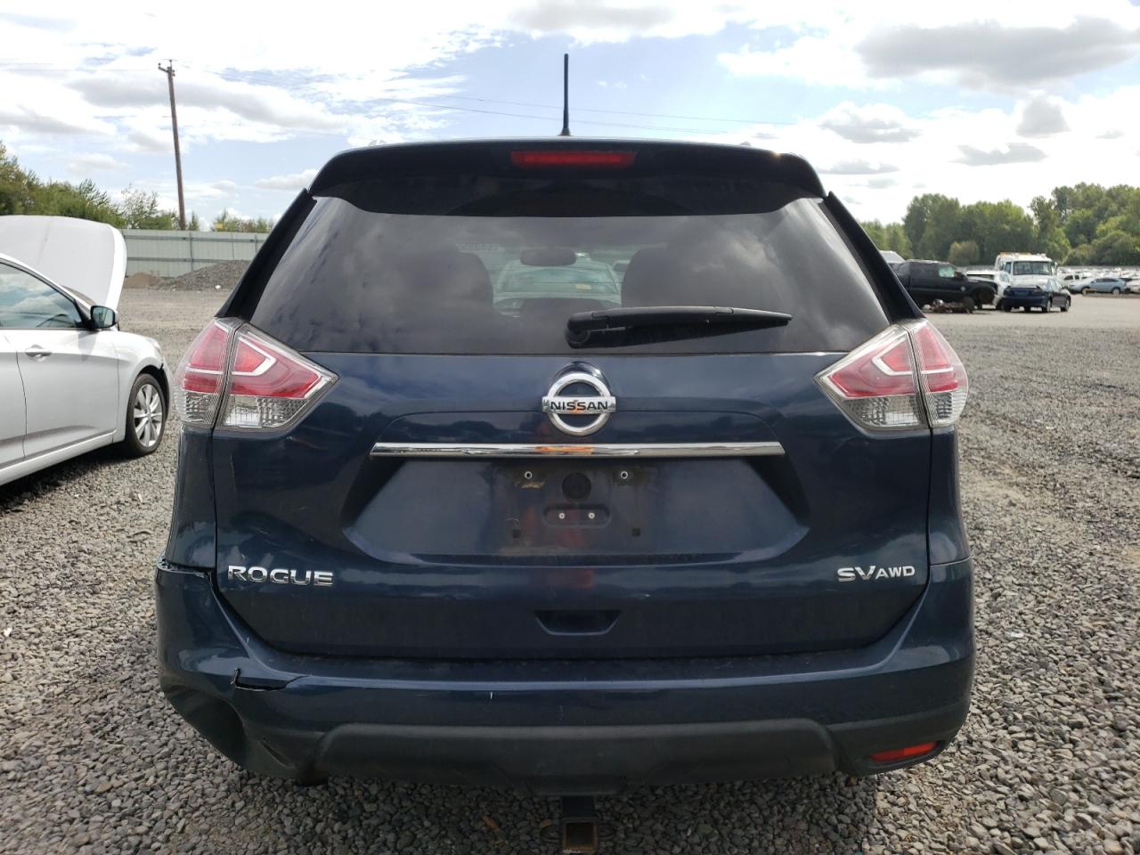 2015 Nissan Rogue S VIN: 5N1AT2MK1FC792407 Lot: 68395584