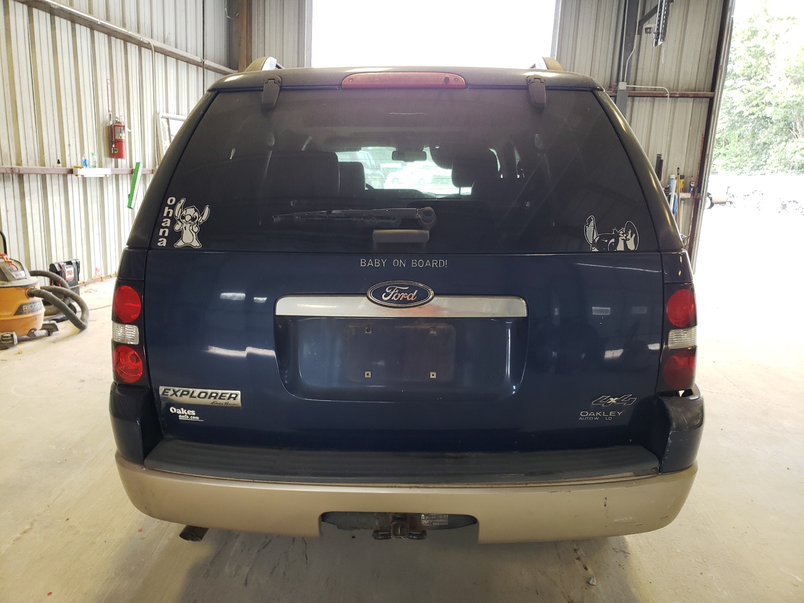 1FMEU74E08UA55623 2008 Ford Explorer Eddie Bauer