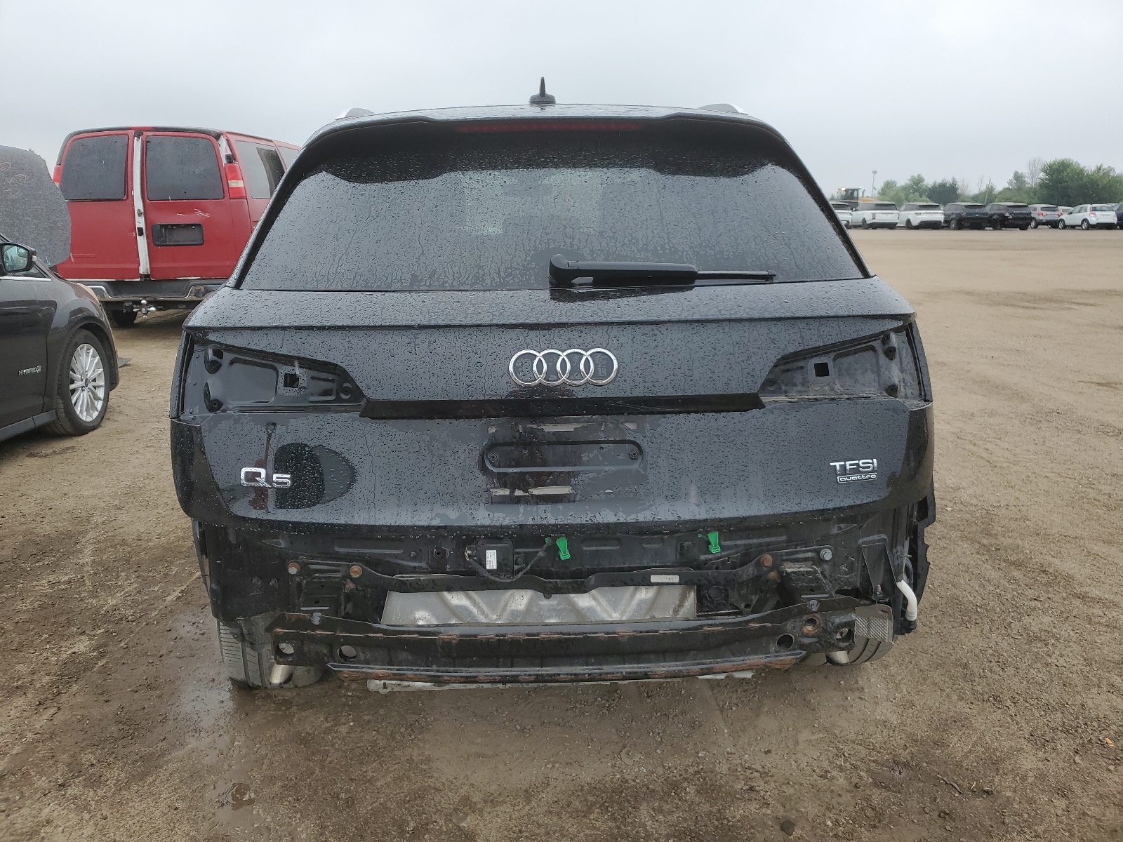 WA1FNAFY7J2239253 2018 Audi Q5 Technik S-Line