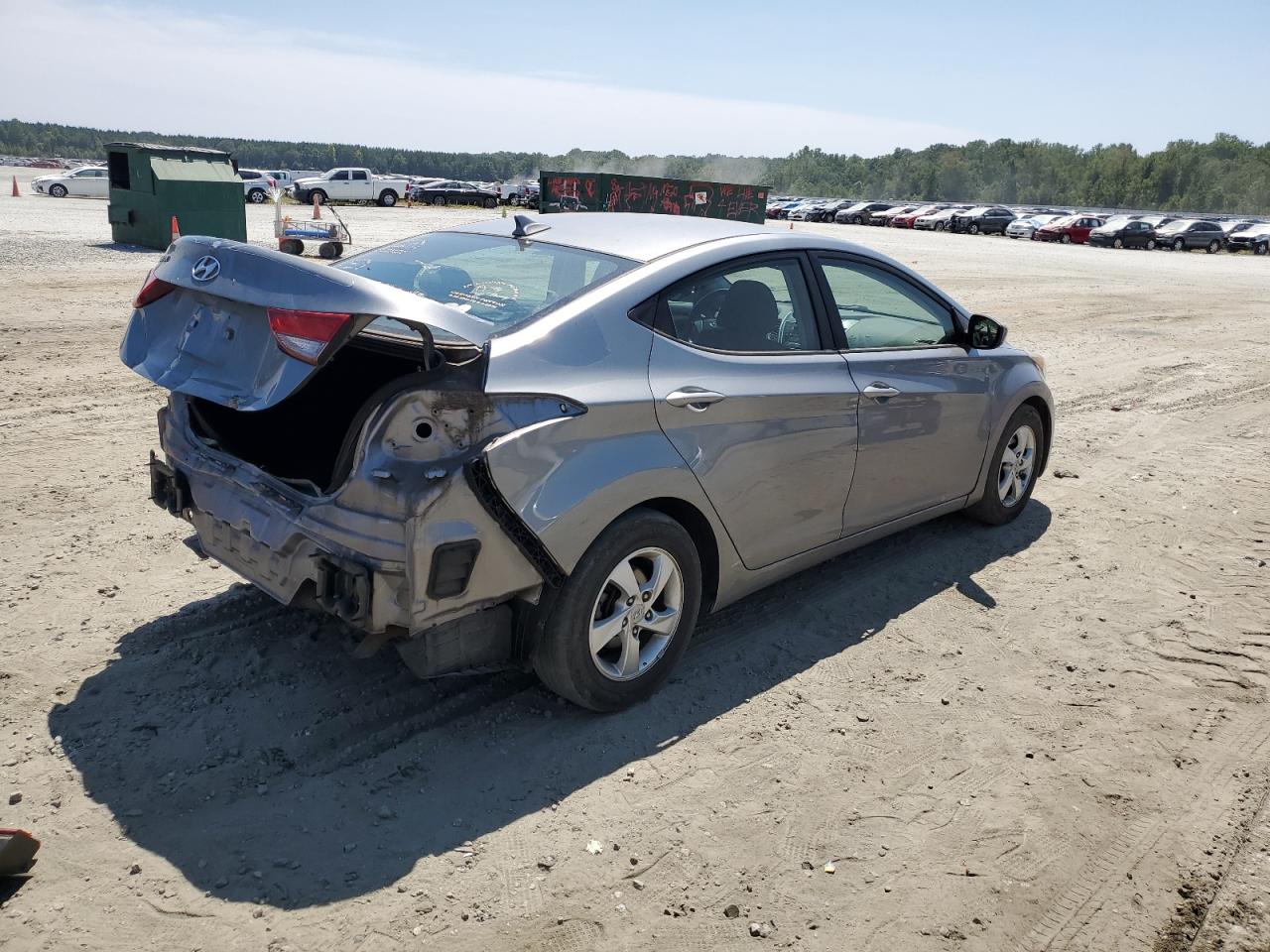2014 Hyundai Elantra - Image 3