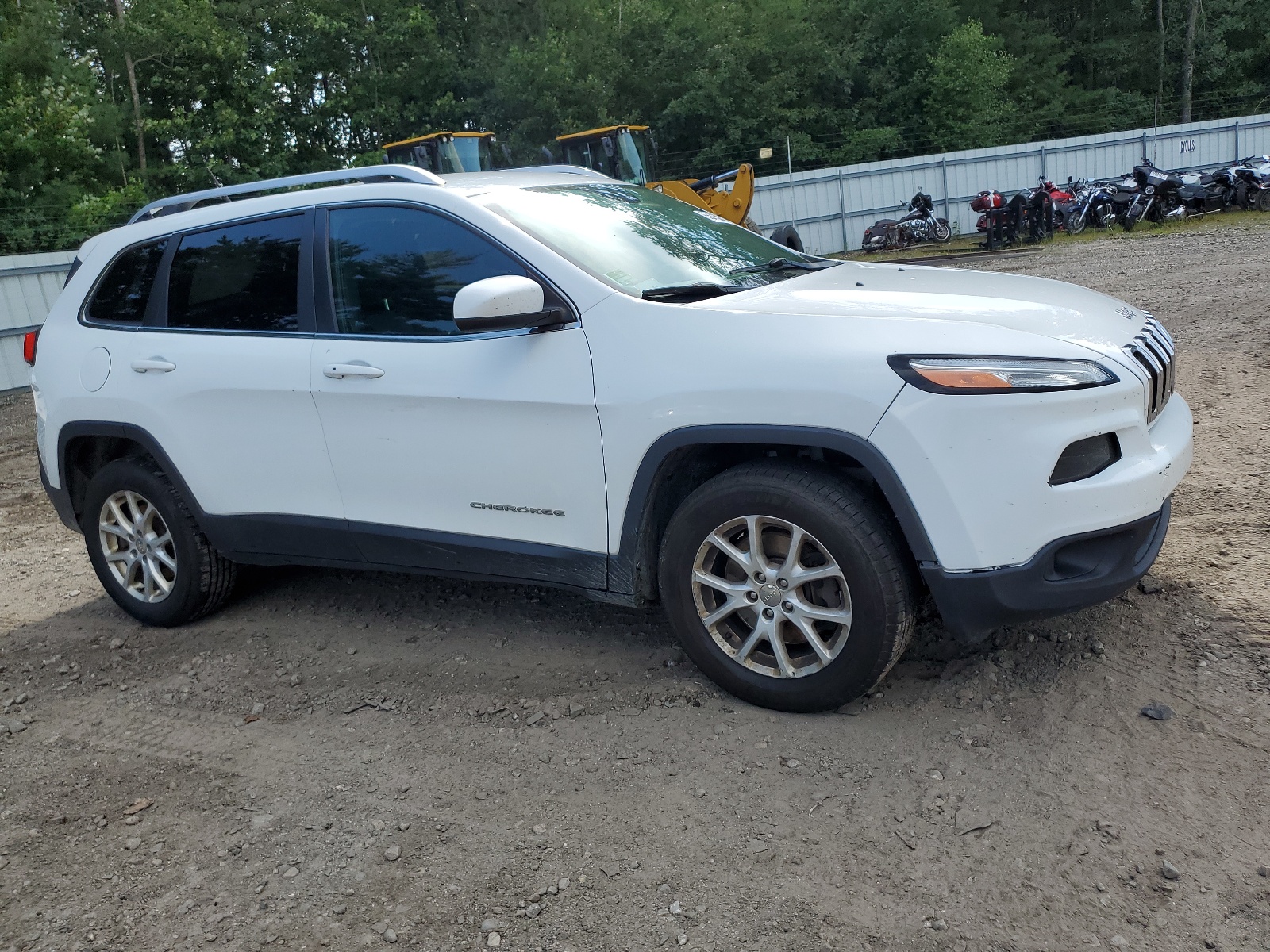 2014 Jeep Cherokee Latitude vin: 1C4PJMCS8EW245956