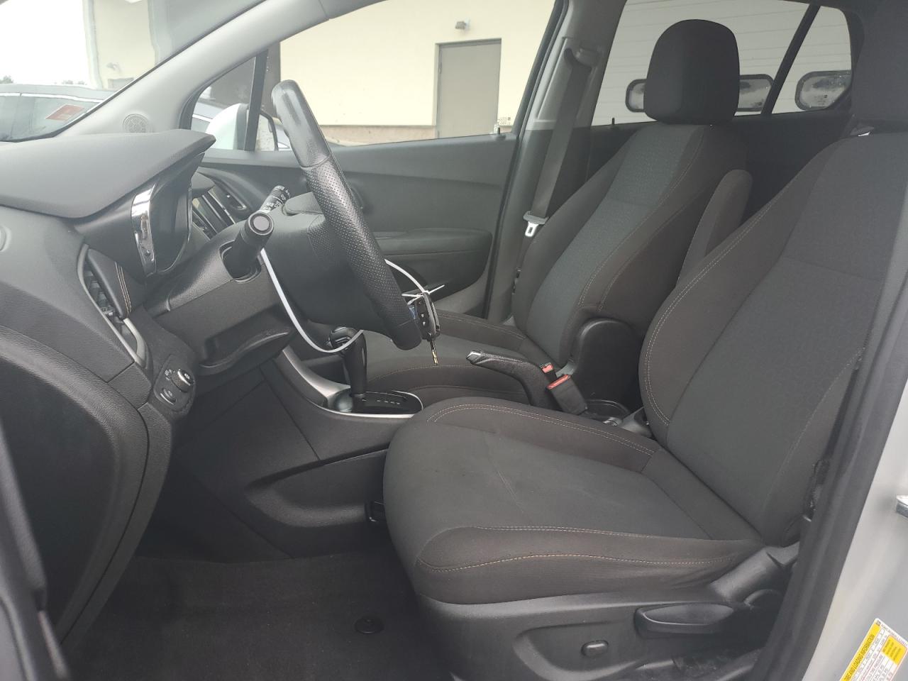 2020 Chevrolet Trax Ls VIN: 3GNCJKSBXLL123517 Lot: 66694384