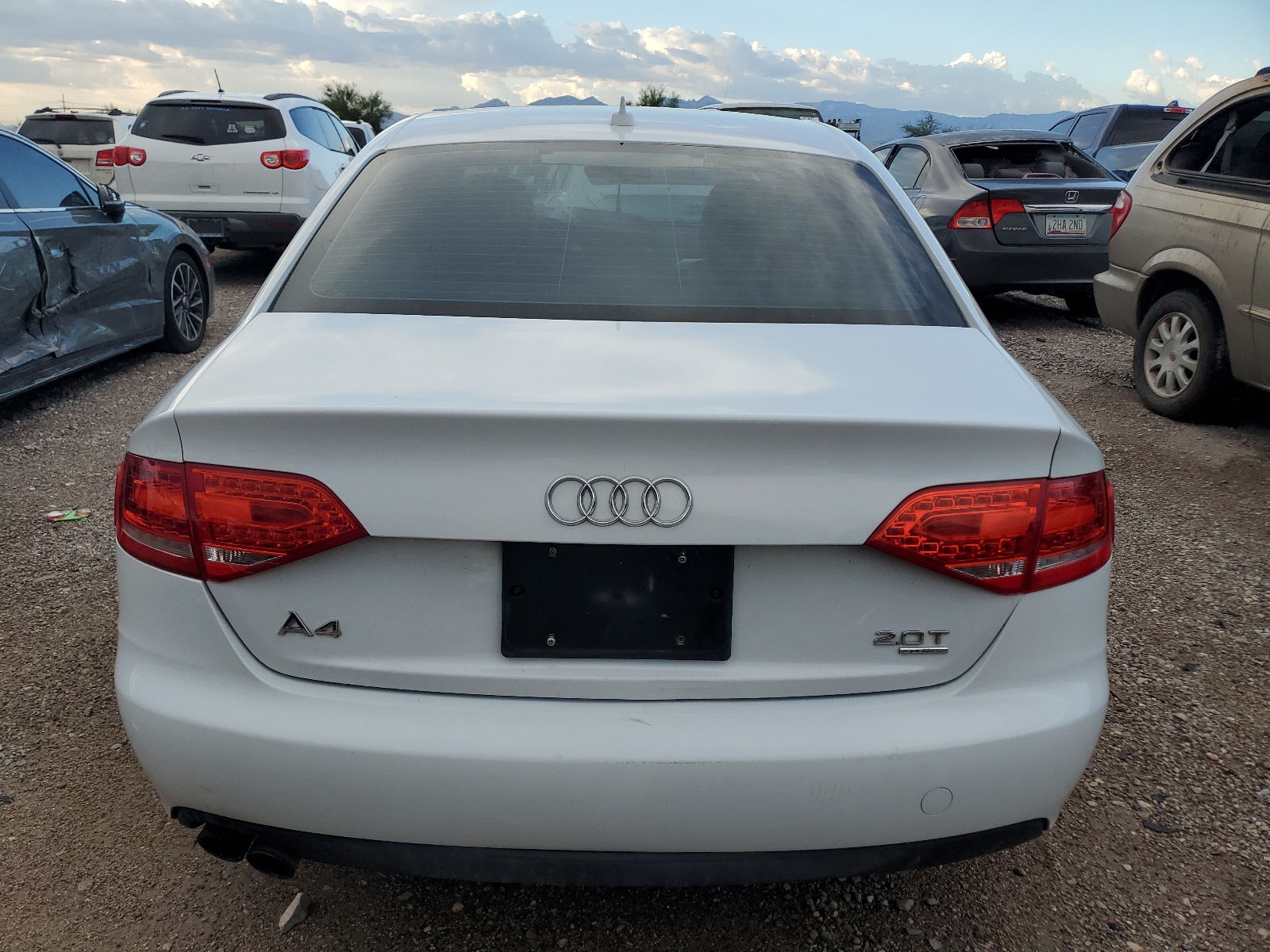 2012 Audi A4 Premium Plus vin: WAUFFAFL1CN013554