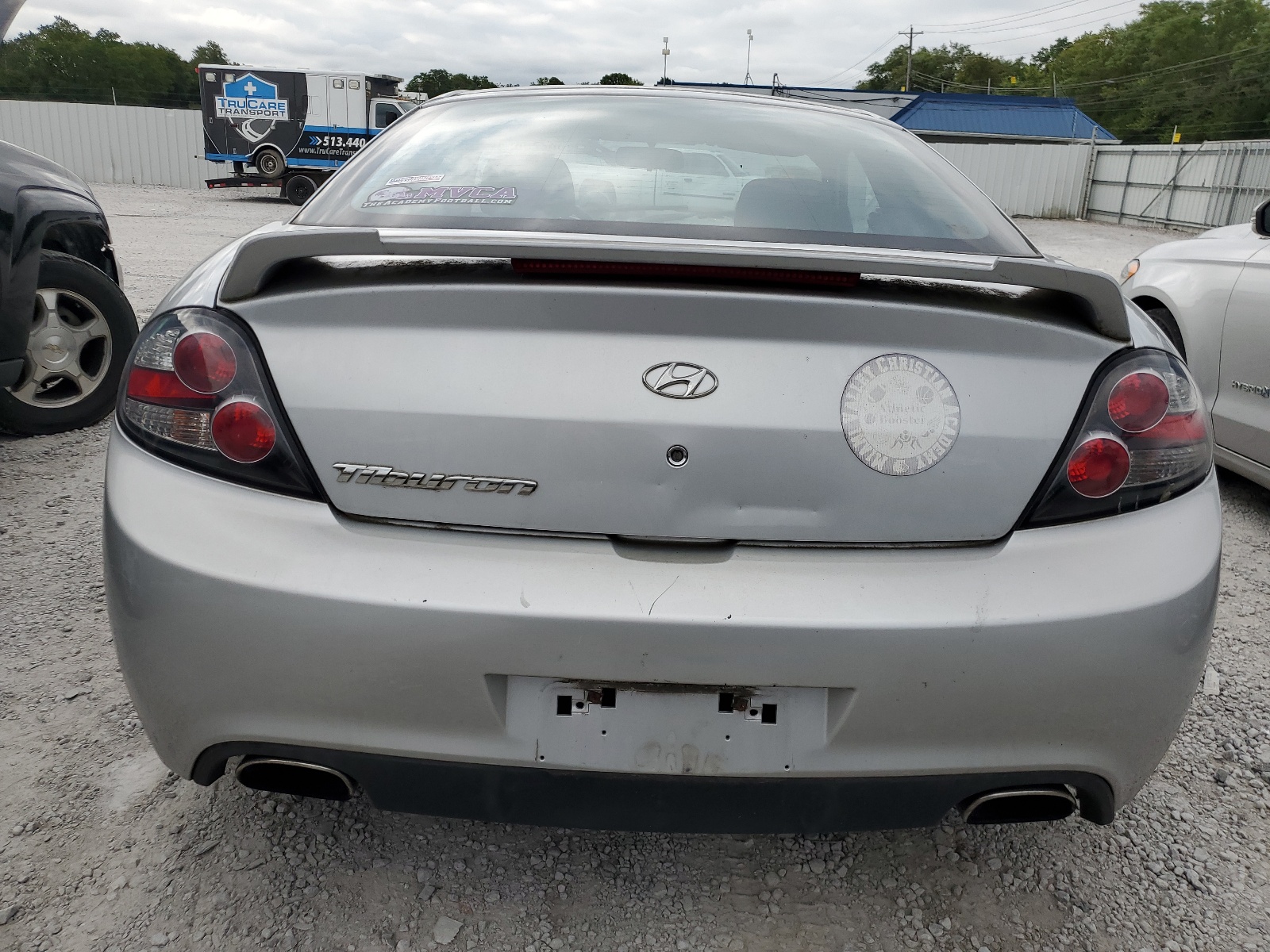 KMHHM66D38U291663 2008 Hyundai Tiburon Gs