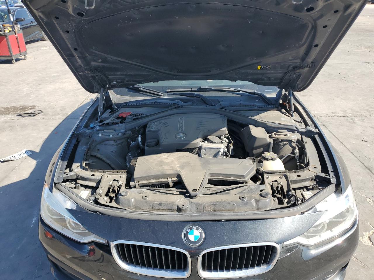 WBA8A9C50JAD27960 2018 BMW 320 I