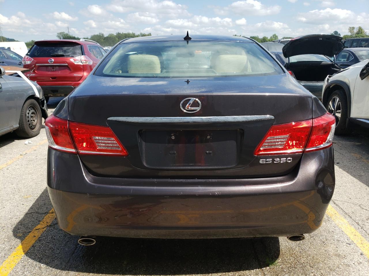 2011 Lexus Es 350 VIN: JTHBK1EG6B2452863 Lot: 64449424