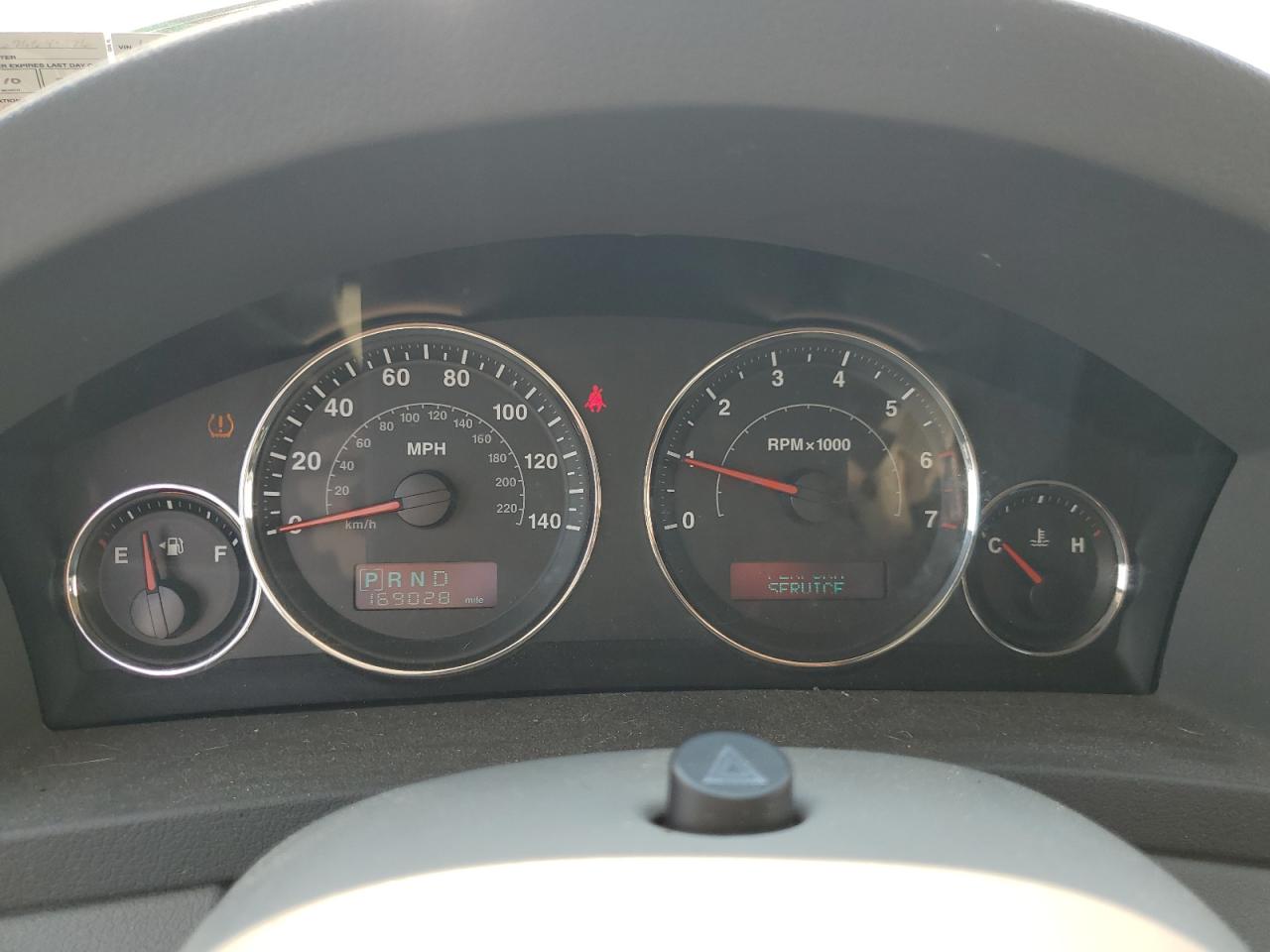 2007 Jeep Grand Cherokee Laredo VIN: 1J8GR48K67C640376 Lot: 66421754
