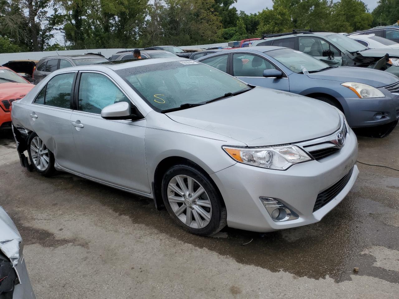 2012 Toyota Camry - Image 4