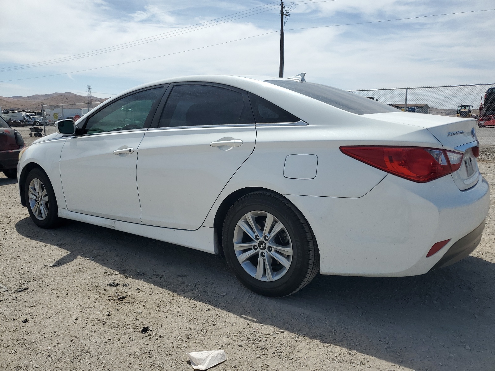 2014 Hyundai Sonata Gls vin: 5NPEB4AC8EH935342