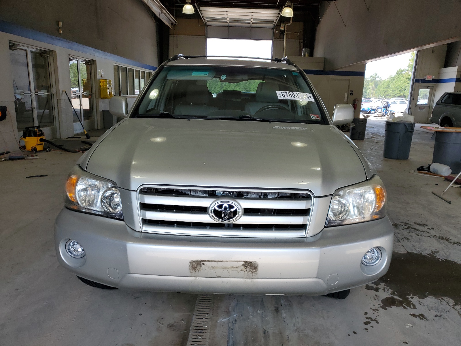 JTEEP21A750108431 2005 Toyota Highlander Limited