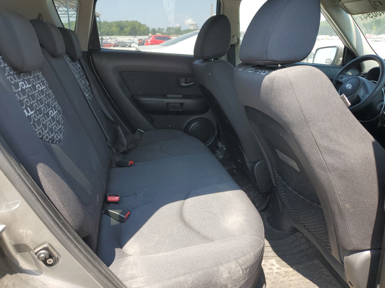 KNDJT2A21A7175082 2010 Kia Soul +