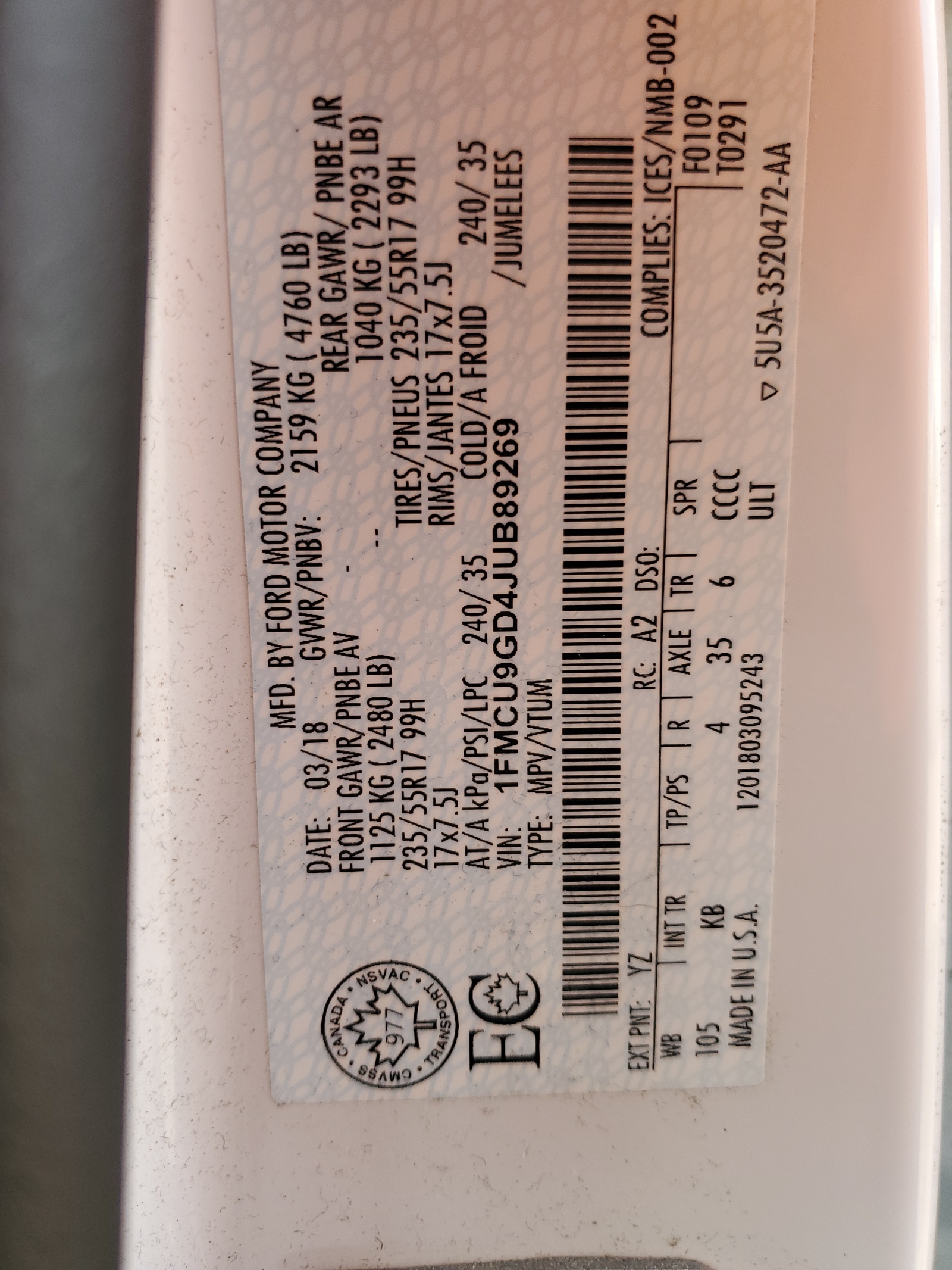 1FMCU9GD4JUB89269 2018 Ford Escape Se