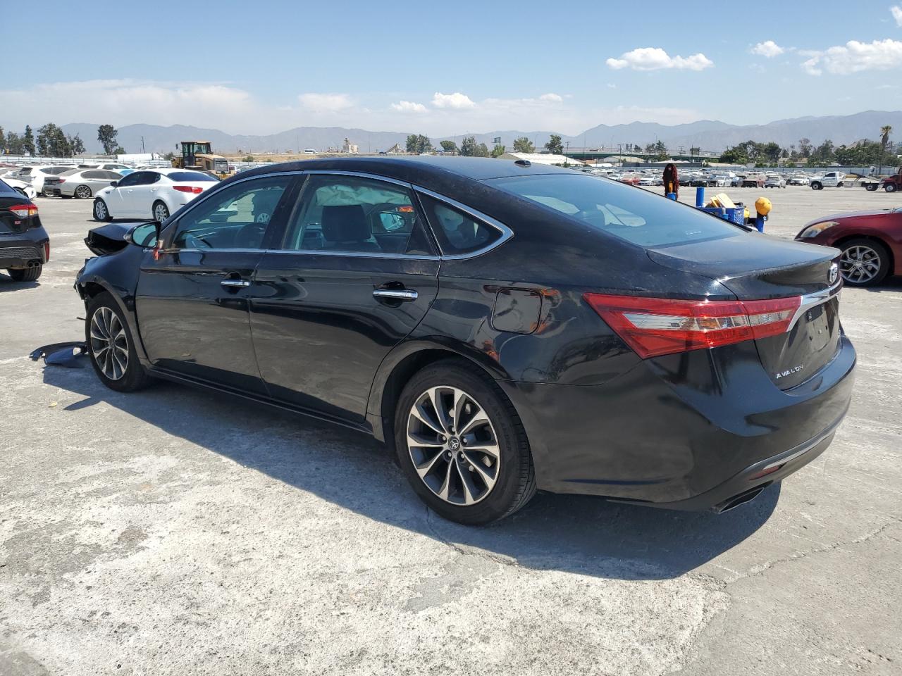 4T1BK1EB0GU218537 2016 TOYOTA AVALON - Image 2