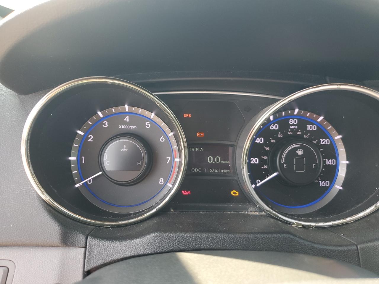 2011 Hyundai Sonata - Image 9