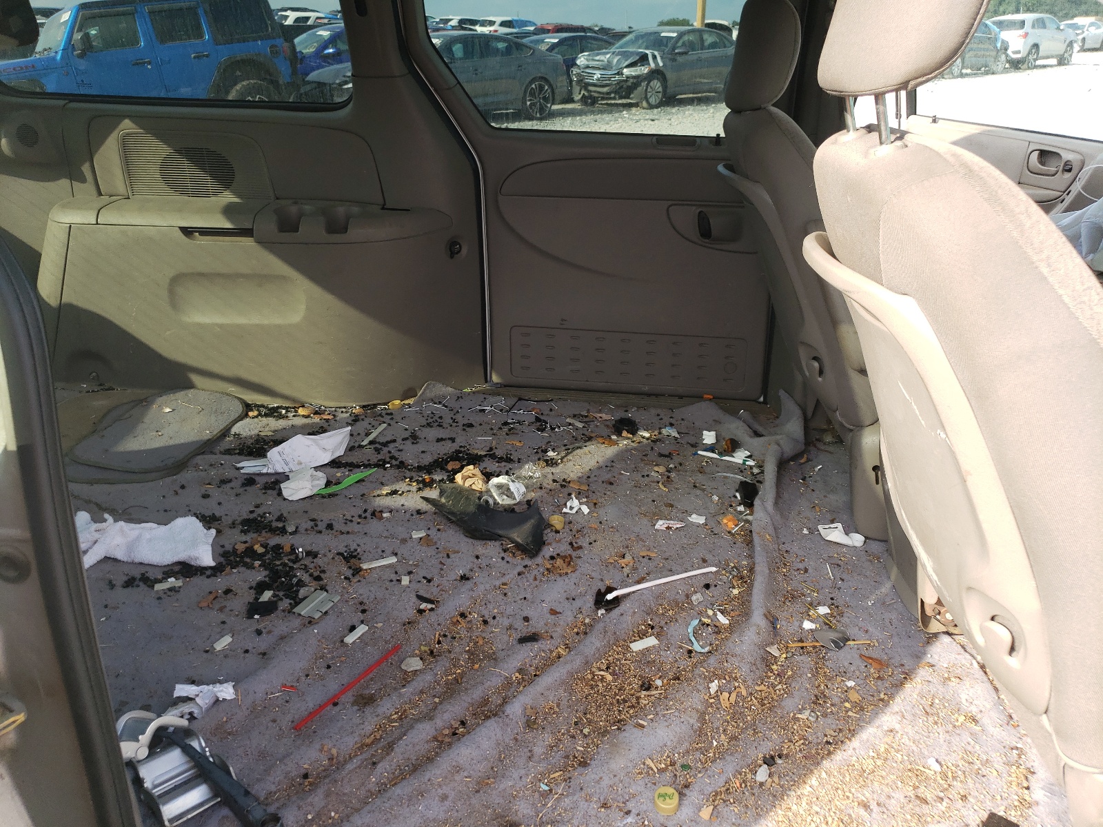 2B4GP74LX2R622862 2002 Dodge Grand Caravan Ex