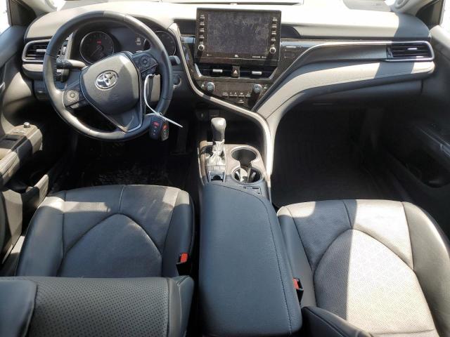  TOYOTA CAMRY 2022 Srebrny