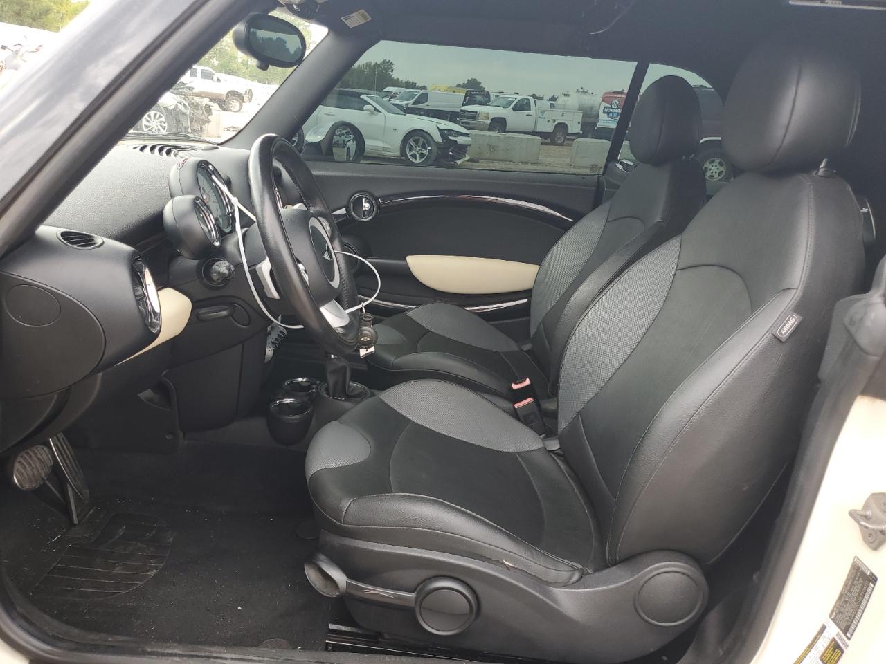 2010 Mini Cooper S VIN: WMWMS3C51ATY08231 Lot: 65842934