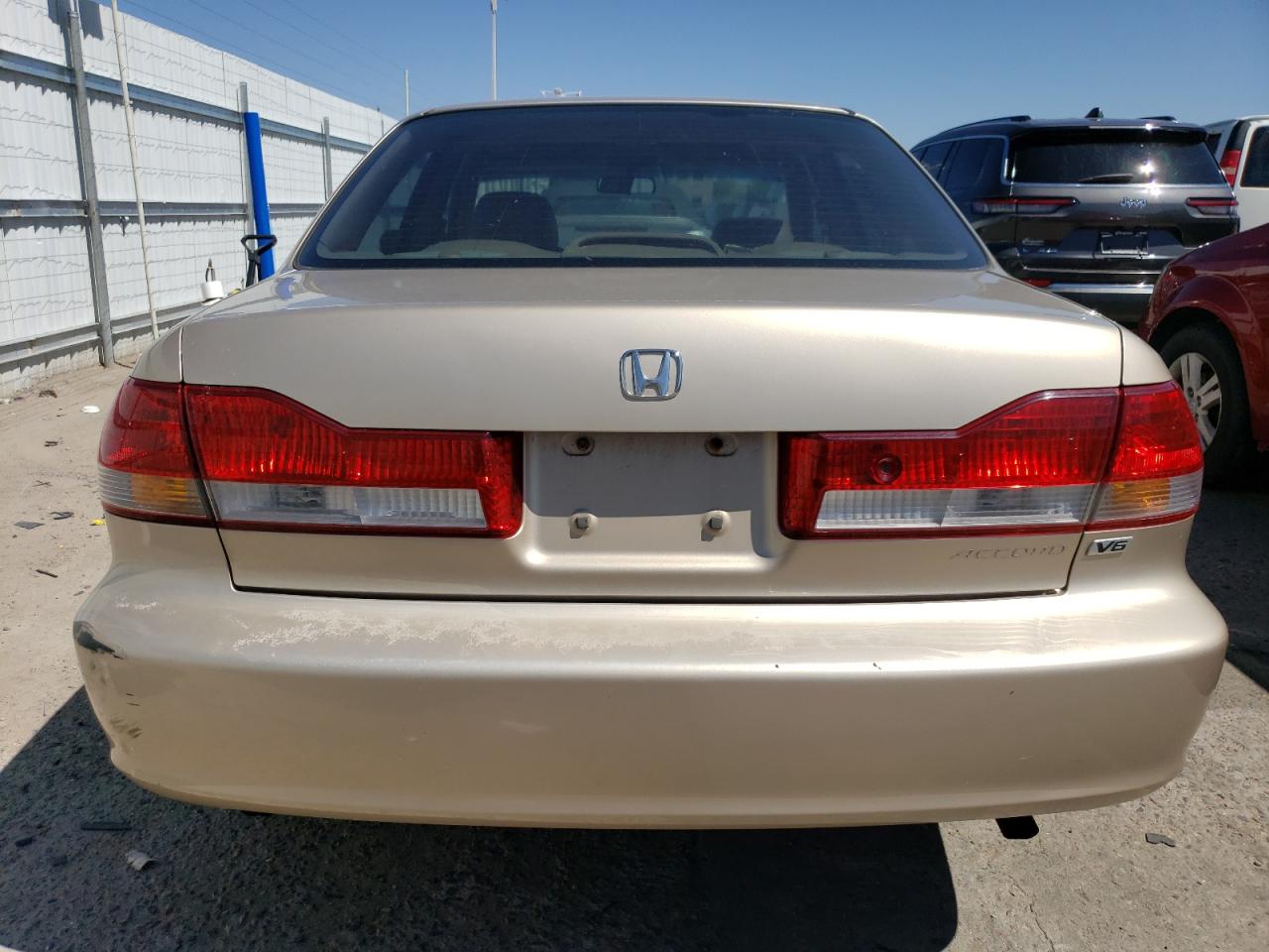 1HGCG16552A054426 2002 Honda Accord Ex