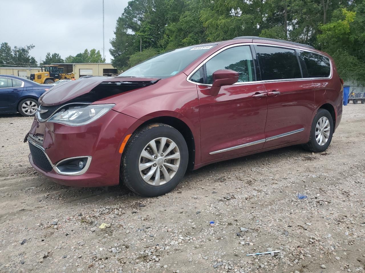 2C4RC1BG3HR703981 2017 CHRYSLER PACIFICA - Image 1