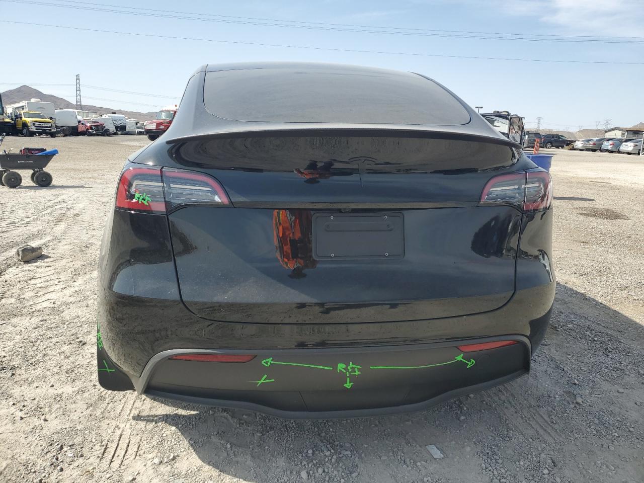 7SAYGDEF2PF938051 2023 Tesla Model Y