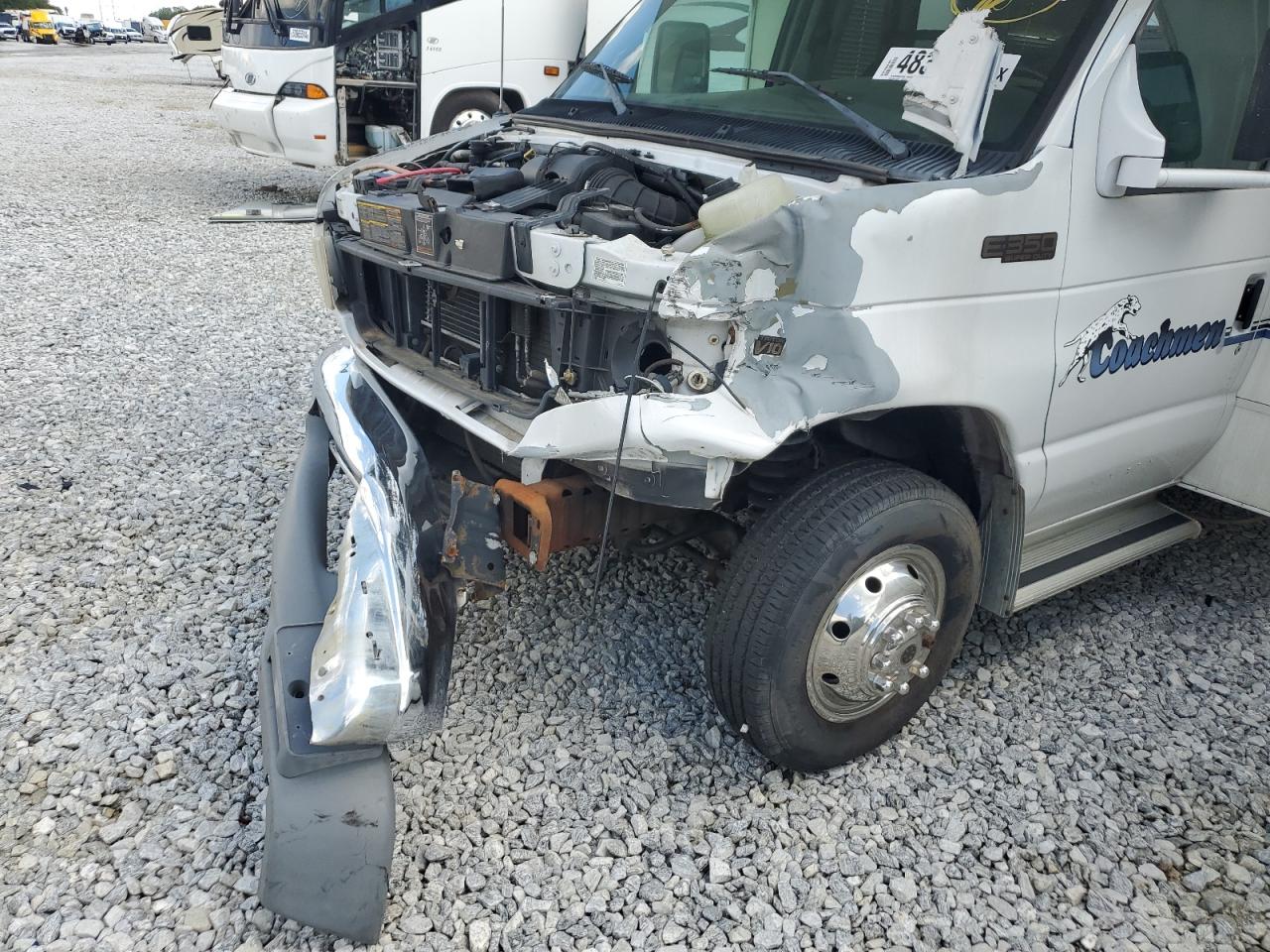 2000 Ford Econoline E350 Super Duty Cutaway Van VIN: 1FDWE35S0YHB88681 Lot: 67136044