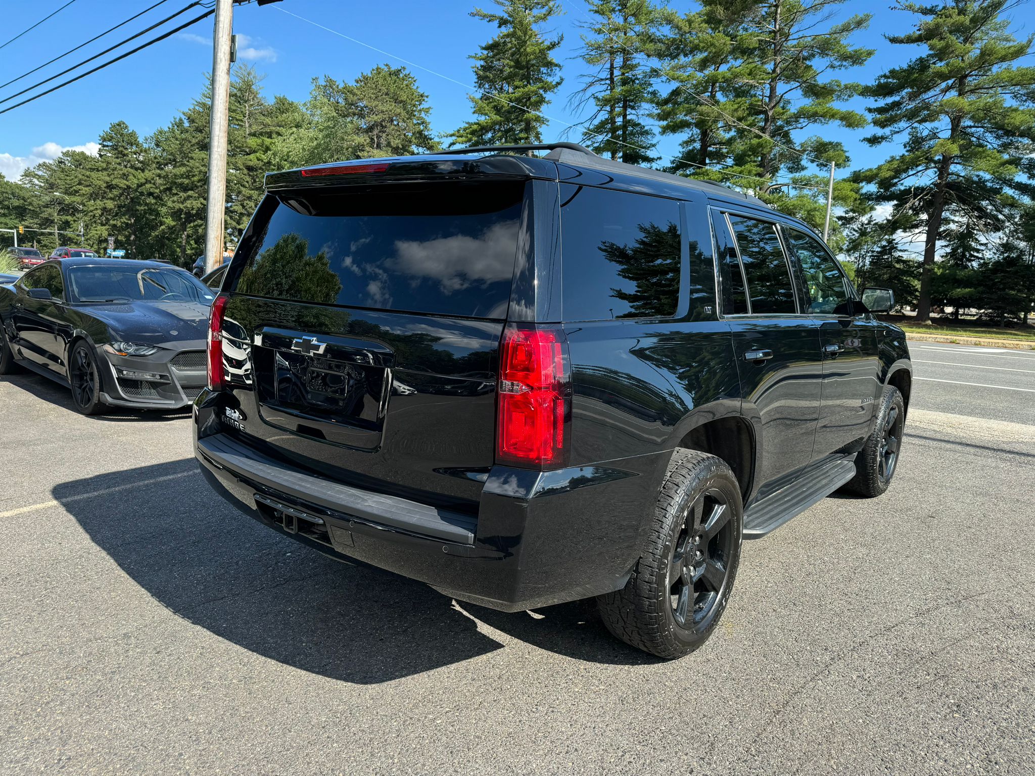 2018 Chevrolet Tahoe K1500 Lt vin: 1GNSKBKC9JR288899