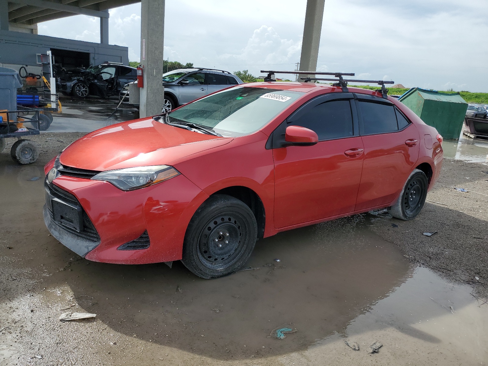 2018 Toyota Corolla L vin: 5YFBURHE6JP804618