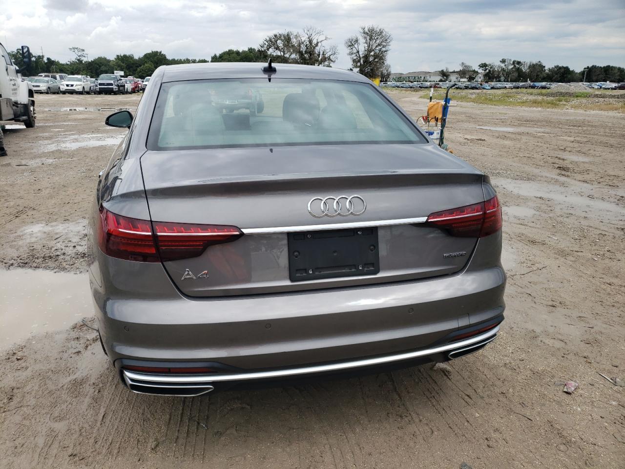 2021 Audi A4 Premium 40 VIN: WAUABAF48MN007024 Lot: 68315944