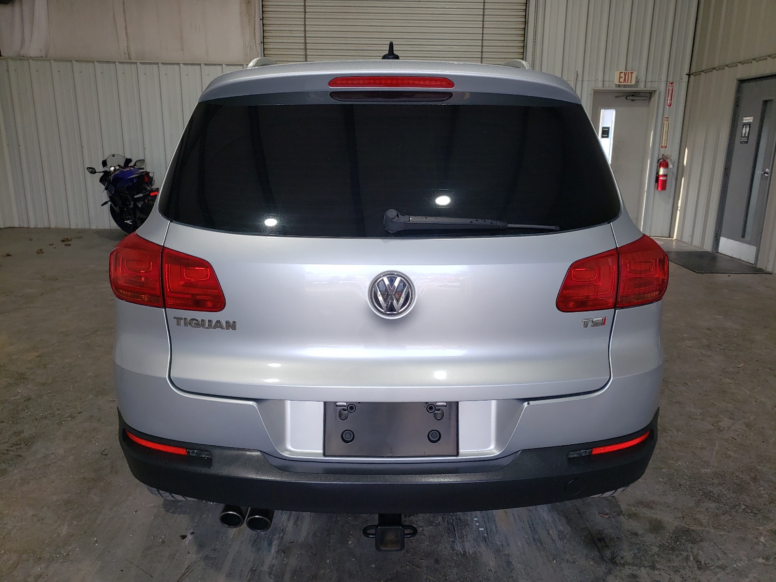 WVGRV7AX1HK002994 2017 Volkswagen Tiguan Wolfsburg