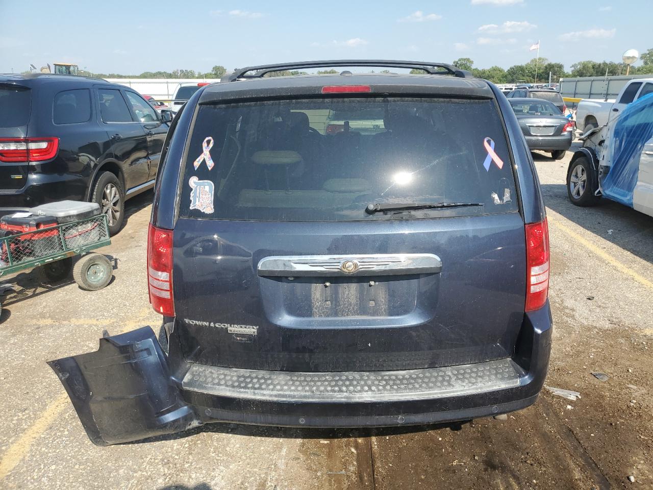 2A8HR54P88R134312 2008 Chrysler Town & Country Touring