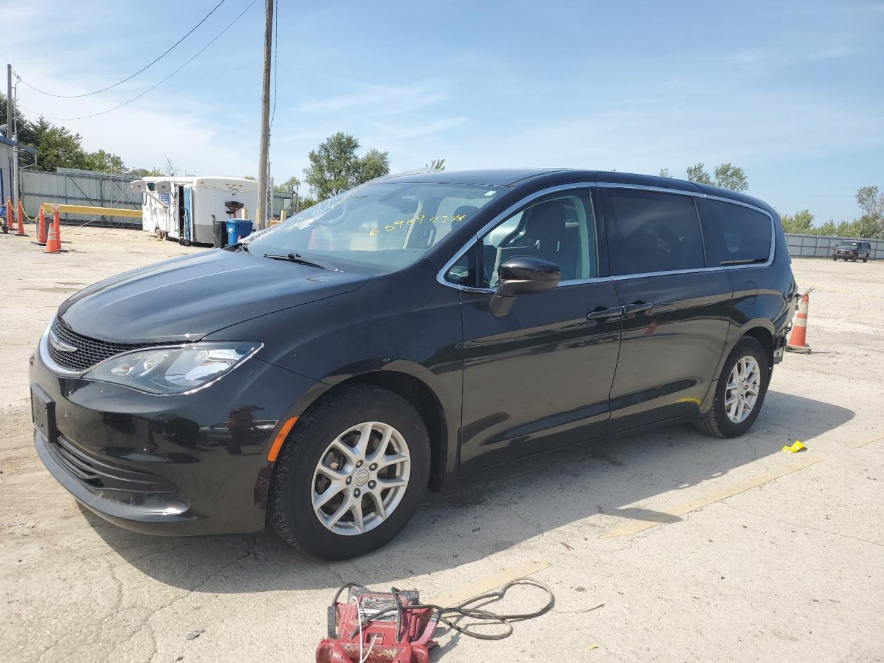 2C4RC1DG1HR702731 2017 CHRYSLER PACIFICA - Image 1