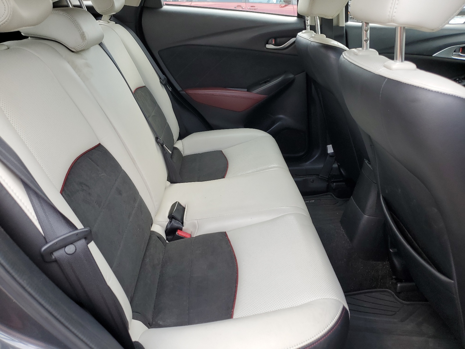 JM1DKBD79G0122946 2016 Mazda Cx-3 Grand Touring