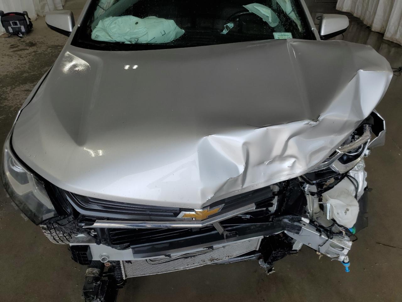 3GNAXTEX1JS607307 2018 Chevrolet Equinox Lt