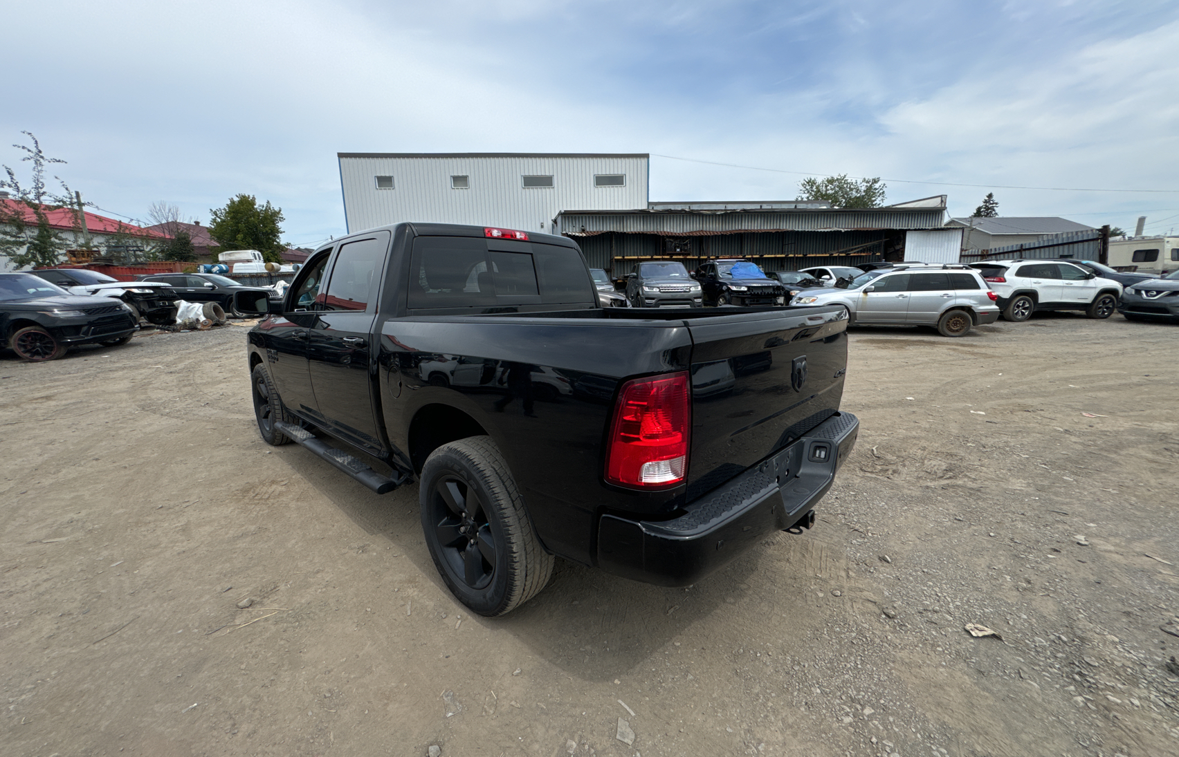 2022 Ram 1500 Classic Slt vin: 3C6RR7LGXNG268370