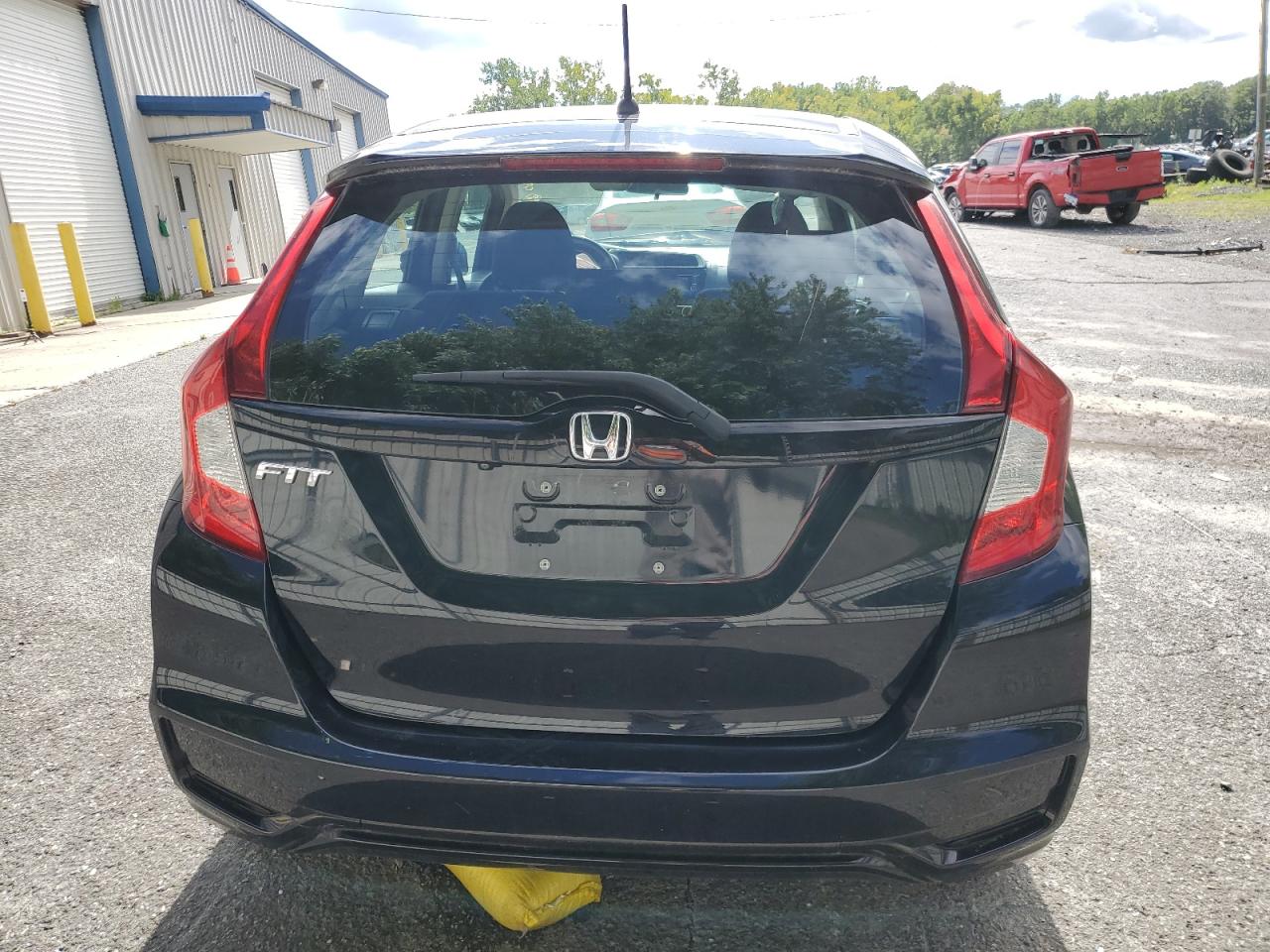 3HGGK5H48KM732813 2019 Honda Fit Lx