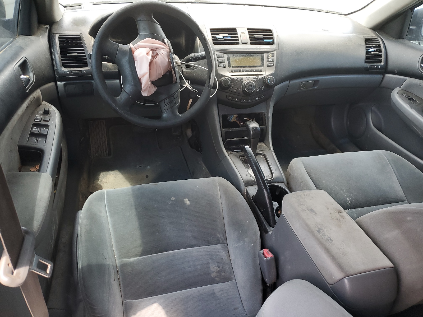 3HGCM56476G705358 2006 Honda Accord Lx