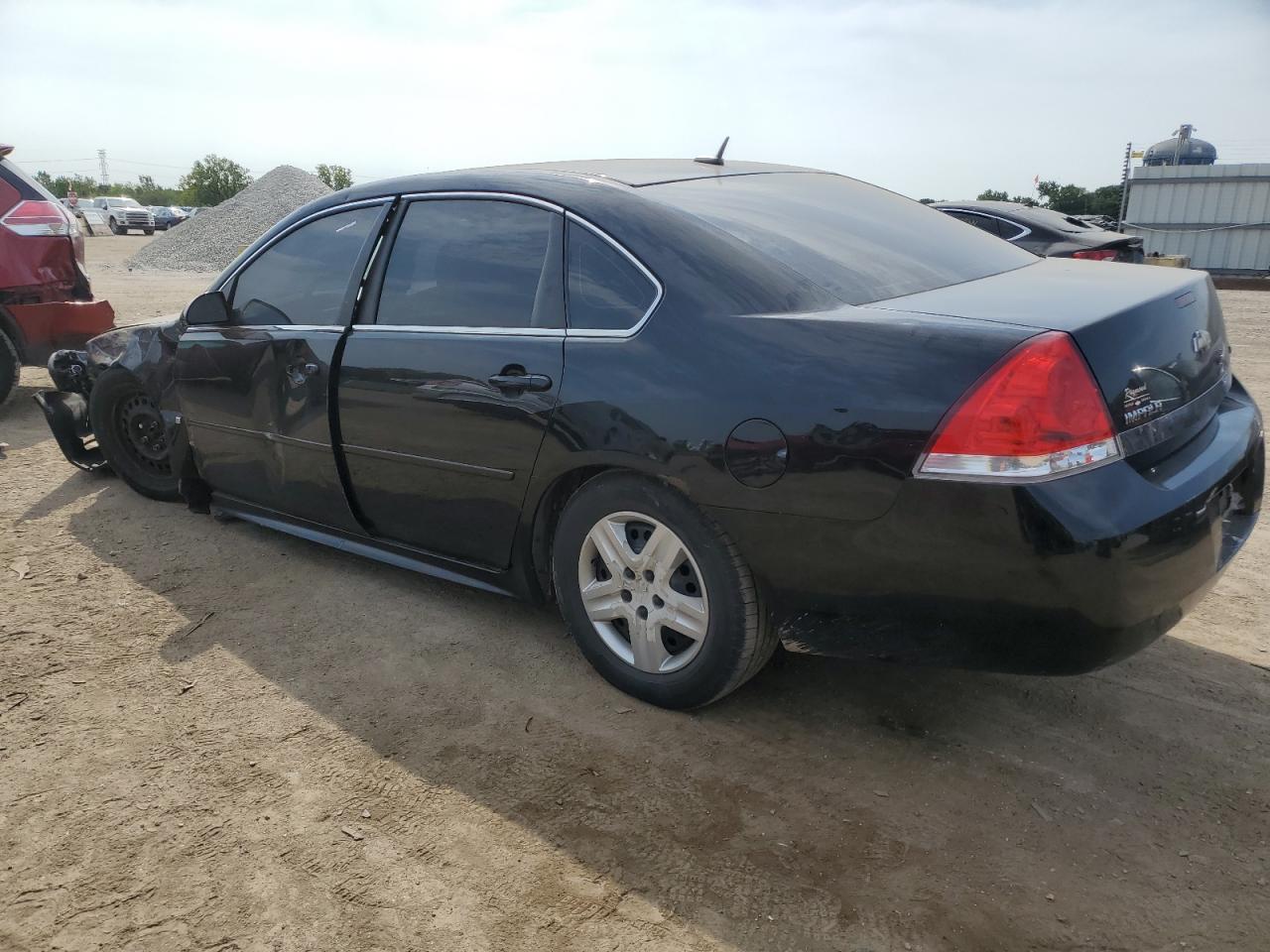 2010 Chevrolet Impala - Image 2
