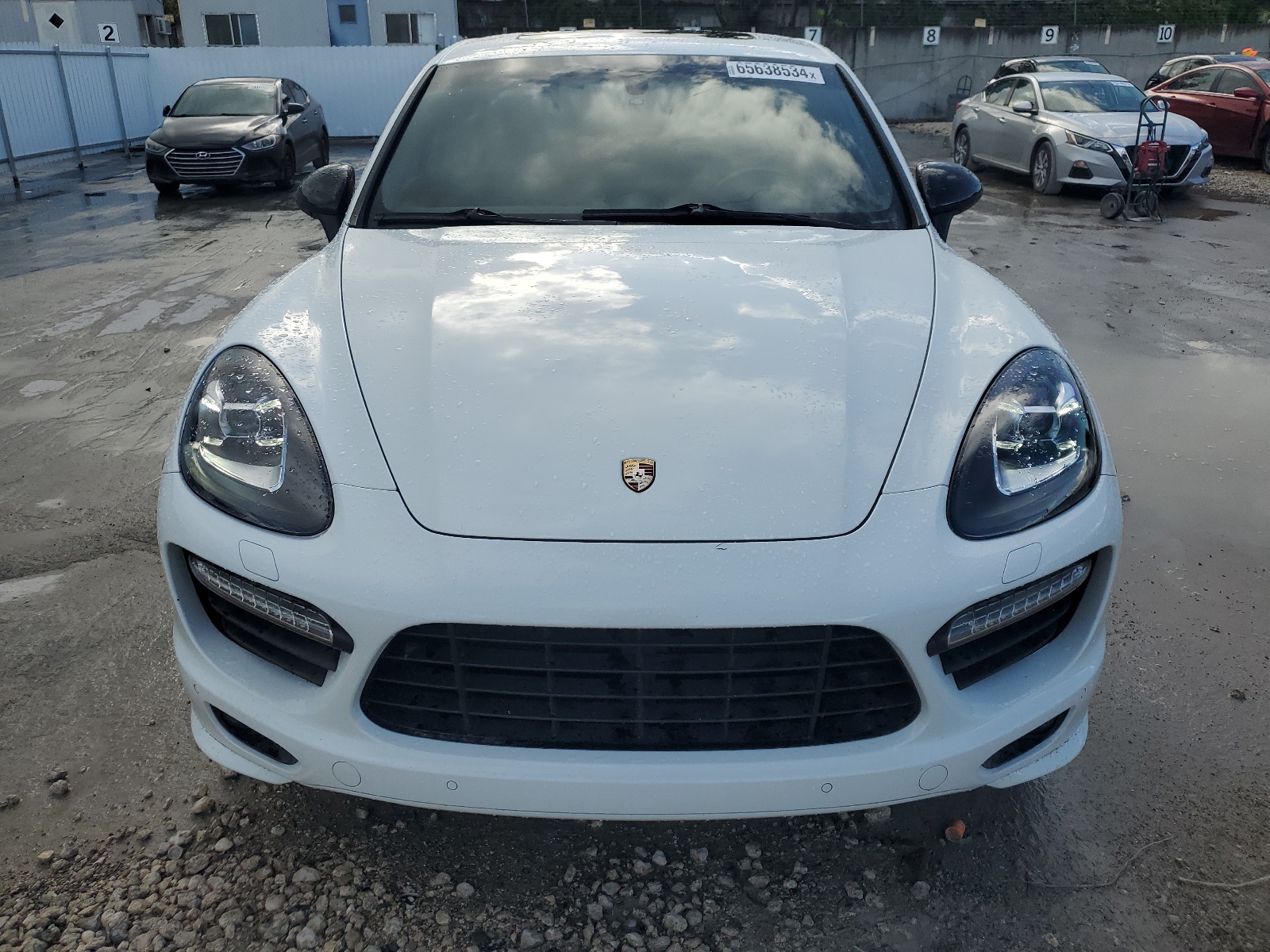 2013 Porsche Cayenne Gts vin: WP1AD2A24DLA76618