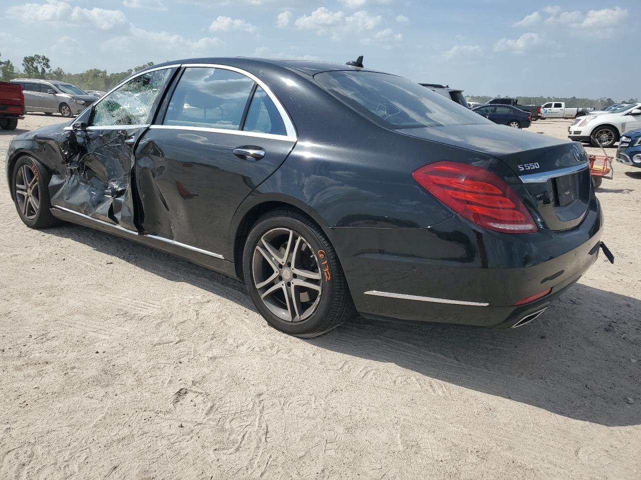 2016 Mercedes-Benz S 550 4Matic VIN: WDDUG8FB3GA241940 Lot: 65420254
