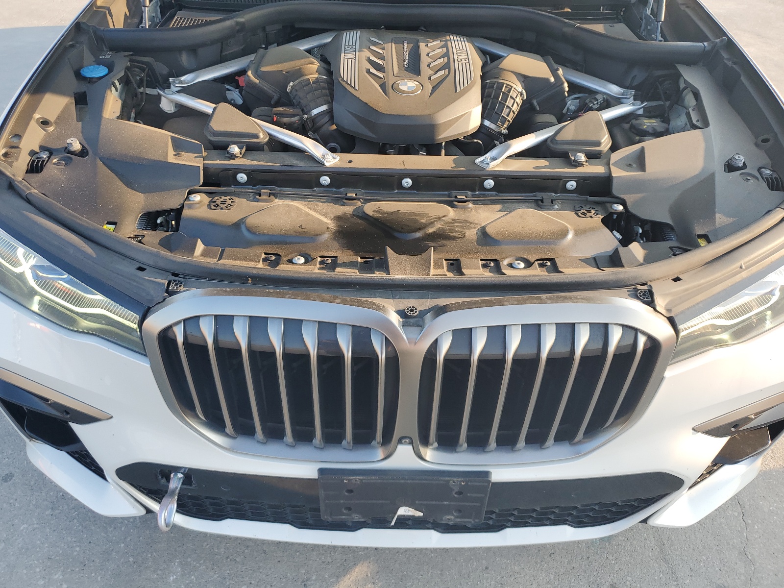 5UXCX6C02L9B32864 2020 BMW X7 M50I