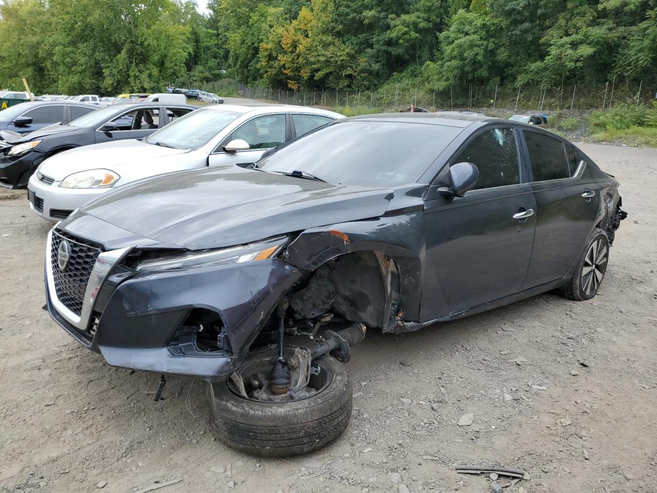 2021 Nissan Altima - Image 1