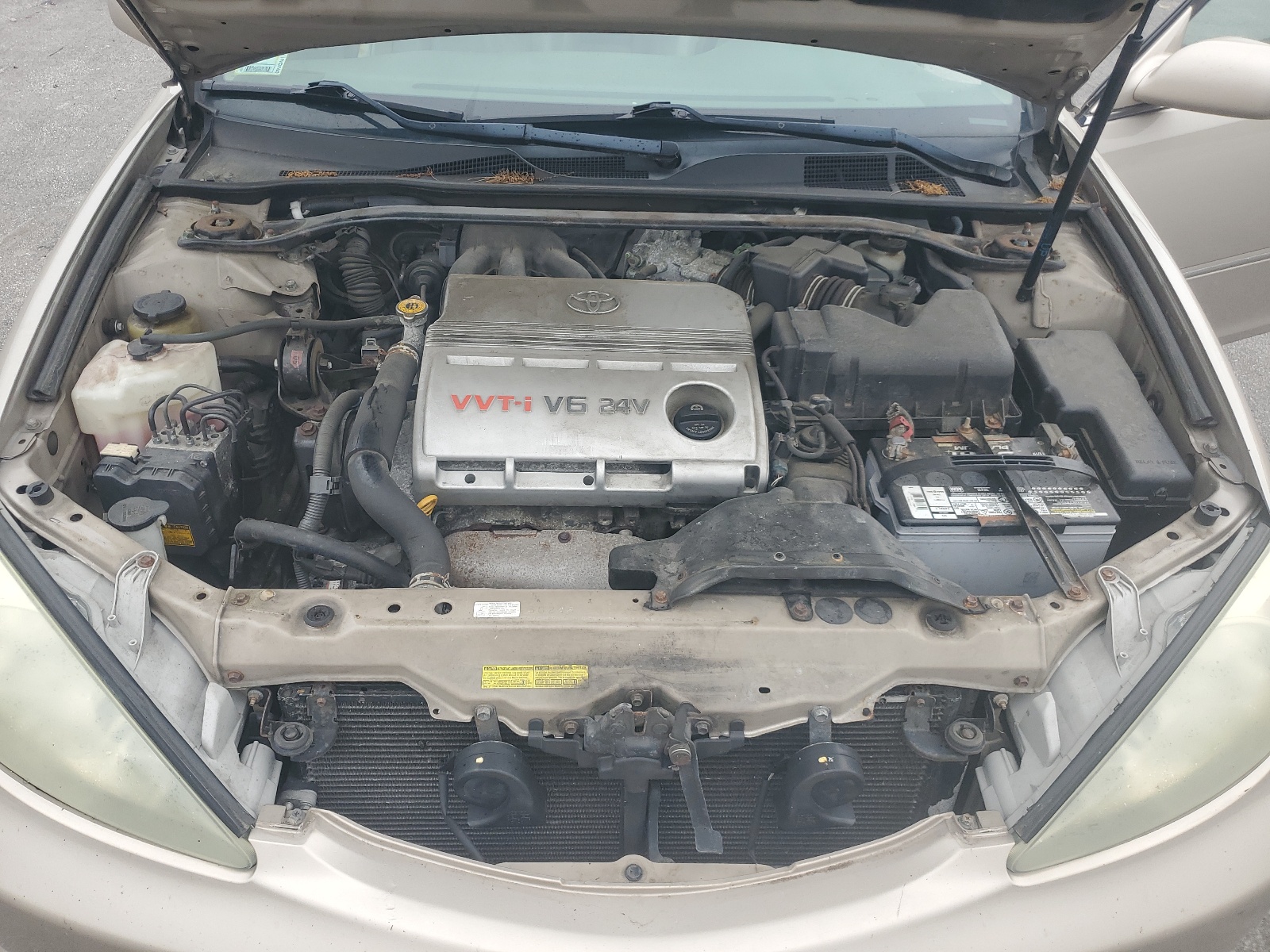 4T1BF30K94U070780 2004 Toyota Camry Le