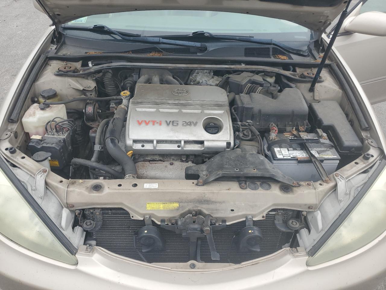 2004 Toyota Camry Le VIN: 4T1BF30K94U070780 Lot: 66548744