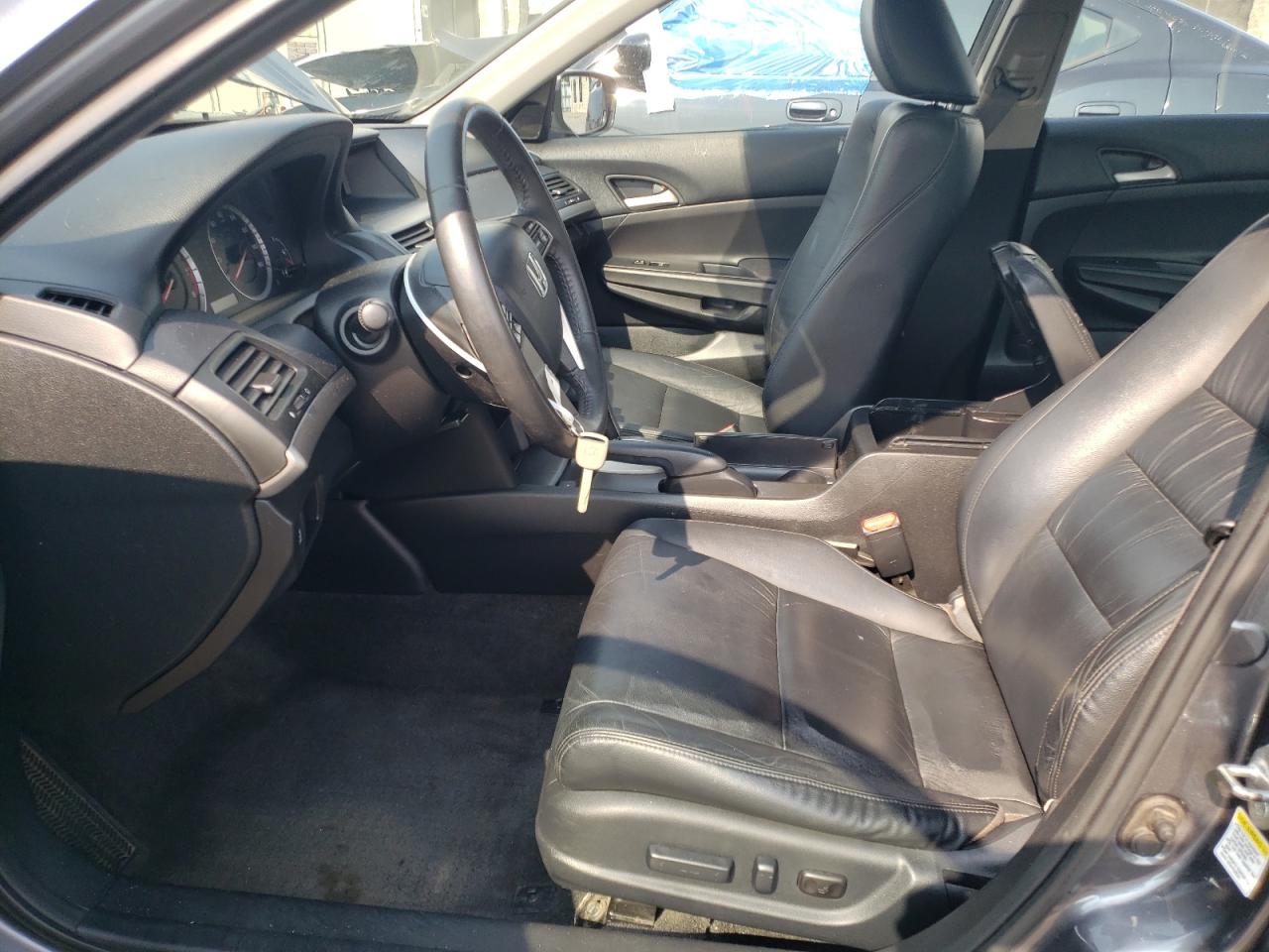 1HGCP2F61CA207819 2012 Honda Accord Se